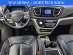2017 Pacifica Thumbnail 23