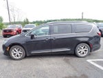 2018 Pacifica Thumbnail 2