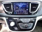 2018 Pacifica Thumbnail 15