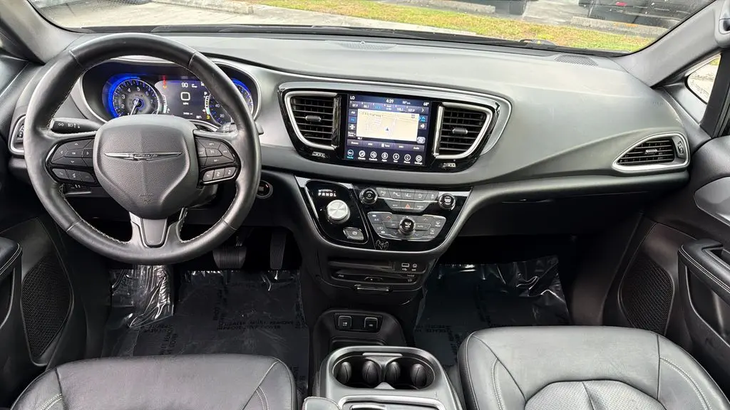 2020 Chrysler Pacifica Touring L Plus