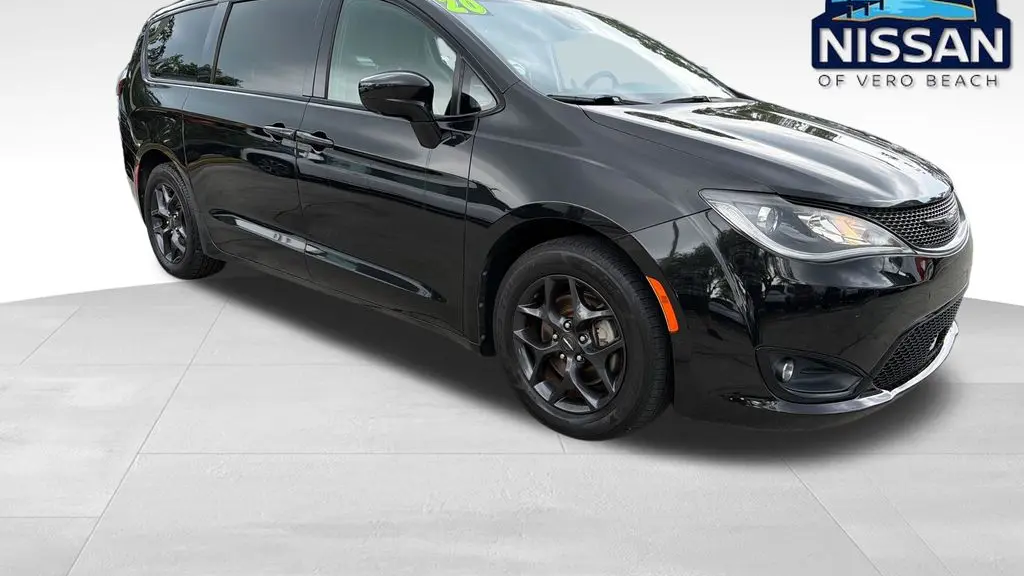 Preowned 2020 Chrysler Pacifica Touring L Plus for Sale