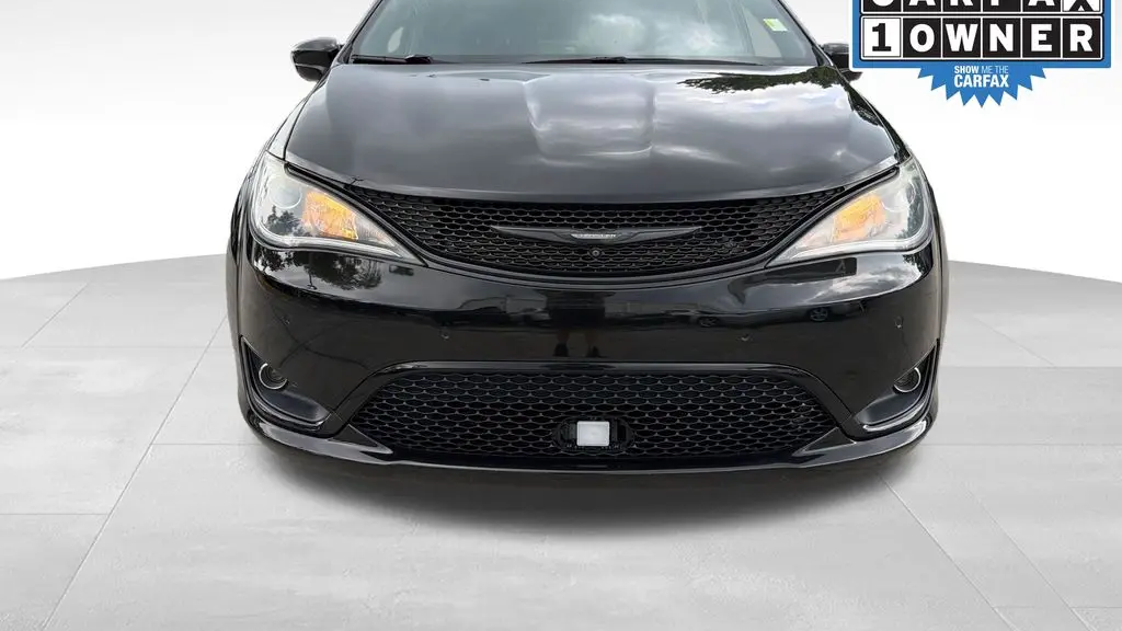 2020 Chrysler Pacifica Touring L Plus