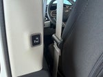 2018 Pacifica Thumbnail 17