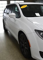 2019 Pacifica Thumbnail 7