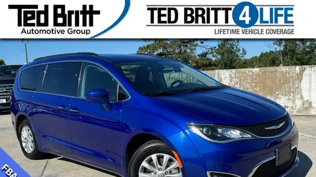Preowned 2019 Chrysler Pacifica Touring Plus for Sale