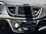 2019 Pacifica Thumbnail 19