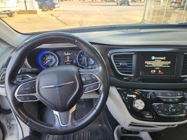 2019 Chrysler Pacifica - $13,545