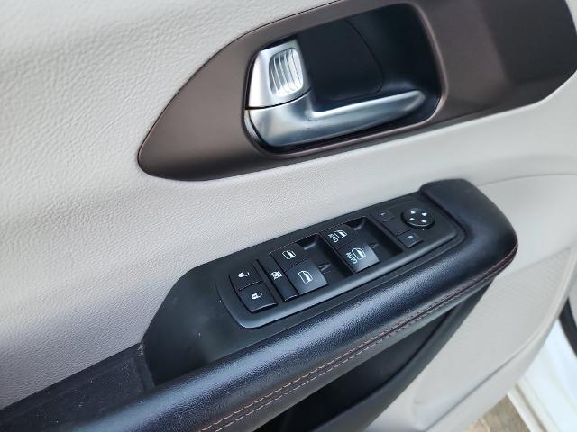 2019 Chrysler Pacifica - $13,545