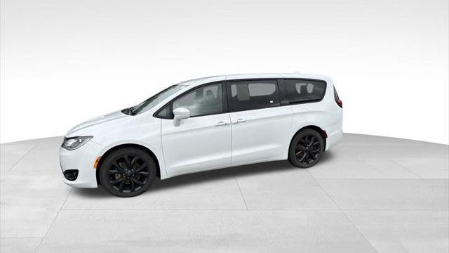 2020 Chrysler Pacifica Touring