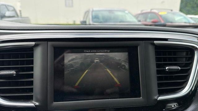 2020 Chrysler Pacifica Touring