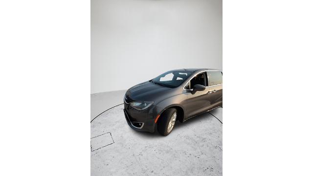 2018 Chrysler Pacifica - $15,795