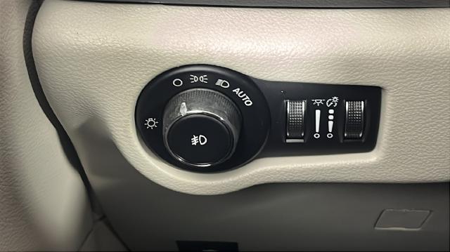 2018 Chrysler Pacifica - $15,795