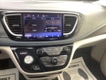 2021 Pacifica Thumbnail 14