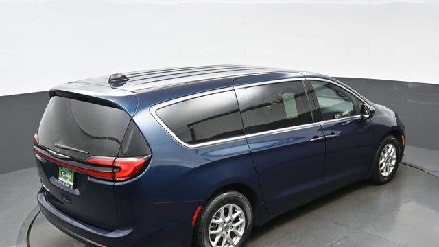 2024 Chrysler Pacifica Touring