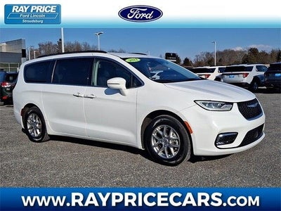 Photo of a 2021 Chrysler Pacifica Touring 4DR Mini-Van for sale