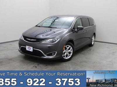 2018 Chrysler Pacifica Touring Plus 4DR Mini-Van