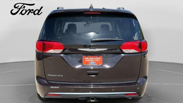 2018 Chrysler Pacifica Touring Plus