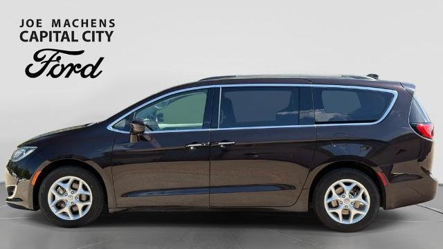 2018 Chrysler Pacifica Touring Plus