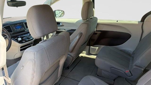 2018 Chrysler Pacifica Touring Plus