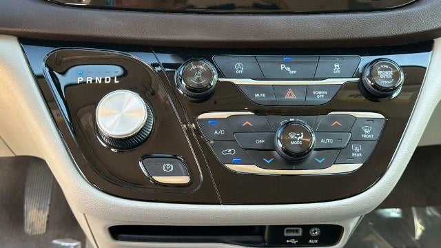 2018 Chrysler Pacifica Touring Plus