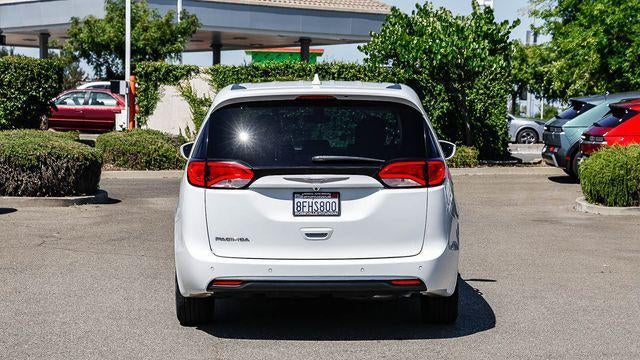 2018 Chrysler Pacifica Touring Plus
