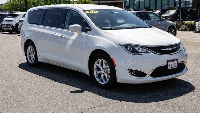 2018 Chrysler Pacifica Touring Plus