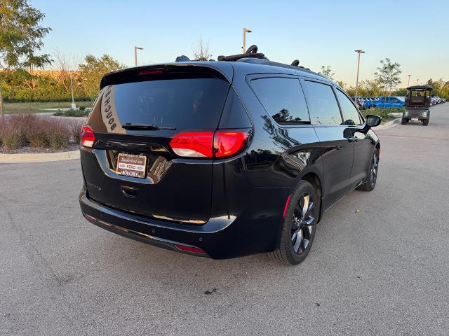 2020 Chrysler Pacifica - $13,297