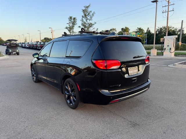 2020 Chrysler Pacifica - $13,297