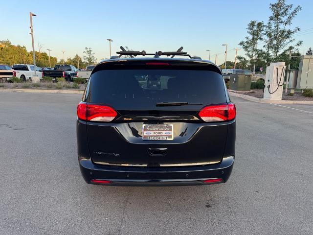 2020 Chrysler Pacifica - $13,297