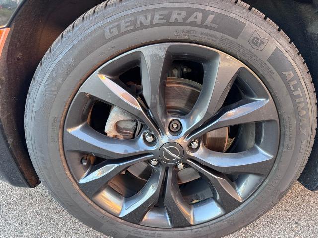 2020 Chrysler Pacifica - $13,297