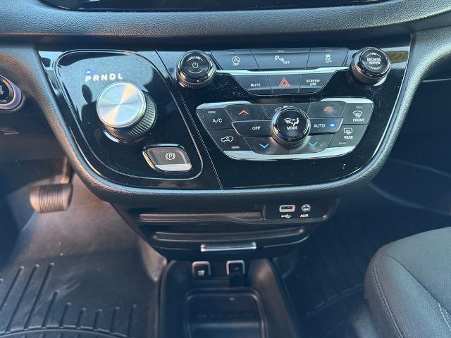 2020 Chrysler Pacifica - $13,297