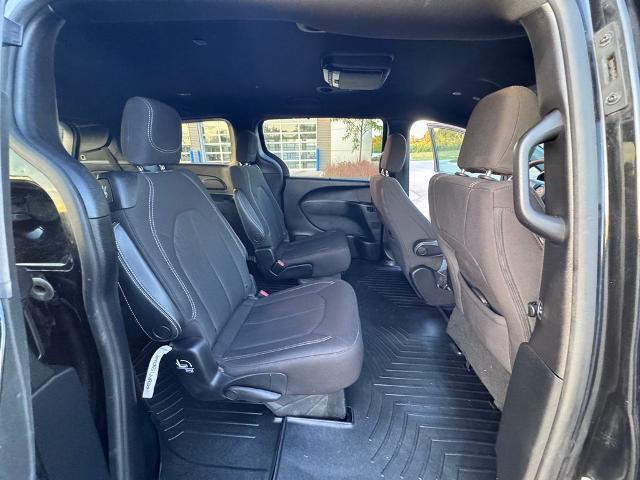 2020 Chrysler Pacifica - $13,297