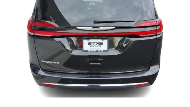 2023 Chrysler Pacifica Touring