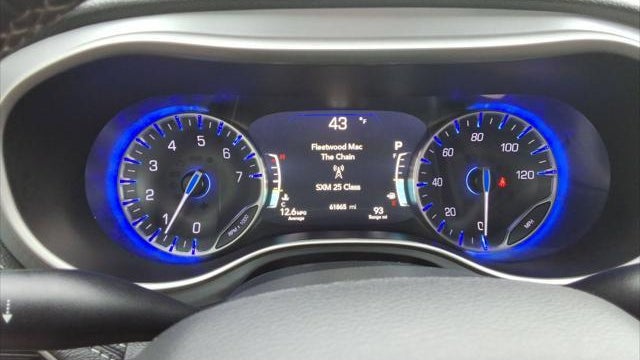 2023 Chrysler Pacifica Touring
