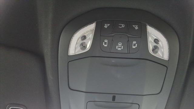 2023 Chrysler Pacifica Touring