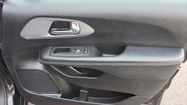 2023 Chrysler Pacifica Touring
