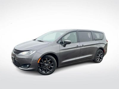 Photo of a 2018 Chrysler Pacifica Touring Plus 4DR Mini-Van for sale