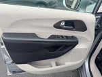 2019 Pacifica Thumbnail 26