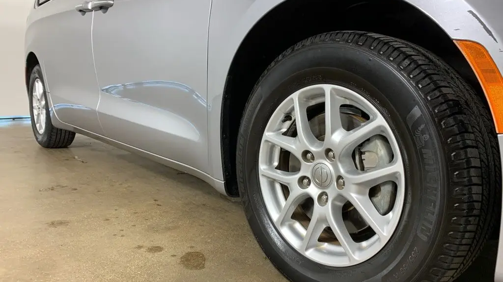 2020 Chrysler Pacifica Touring