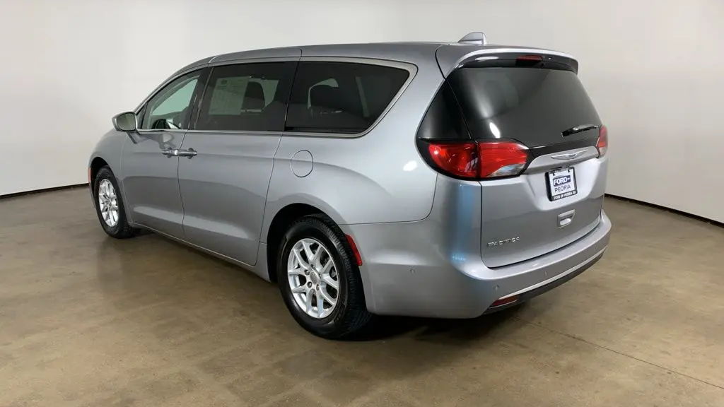 2020 Chrysler Pacifica Touring