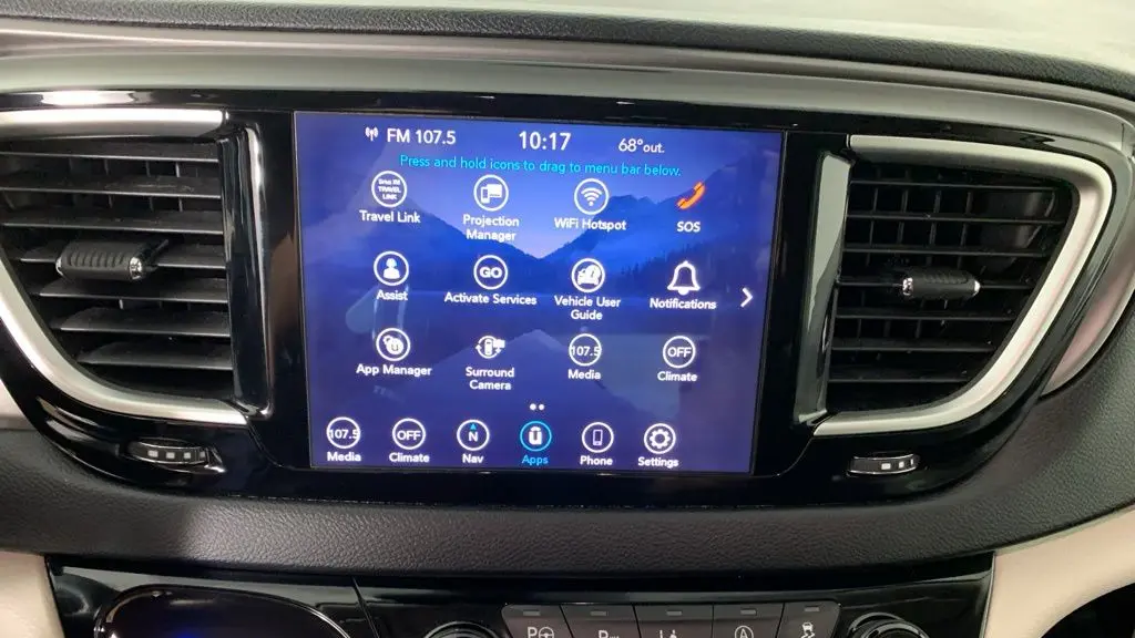 2020 Chrysler Pacifica Touring