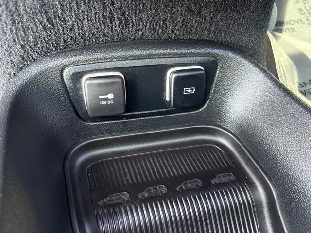 2021 Chrysler Pacifica - $16,699