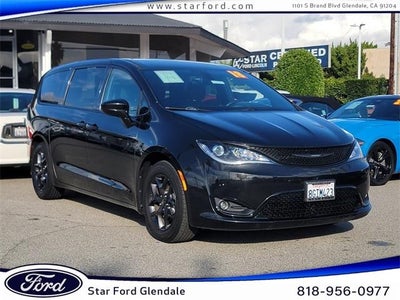 Photo of a 2018 Chrysler Pacifica Touring Plus 4DR Mini-Van for sale