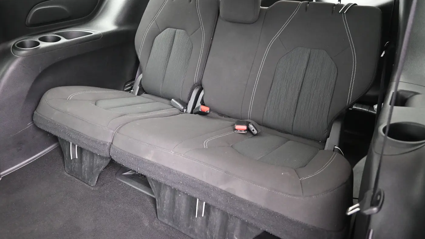 2023 Chrysler Pacifica Touring