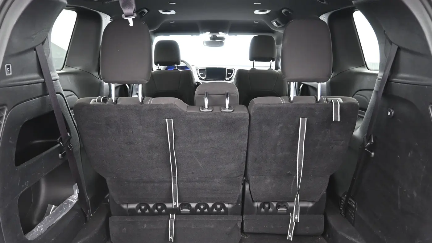 2023 Chrysler Pacifica Touring