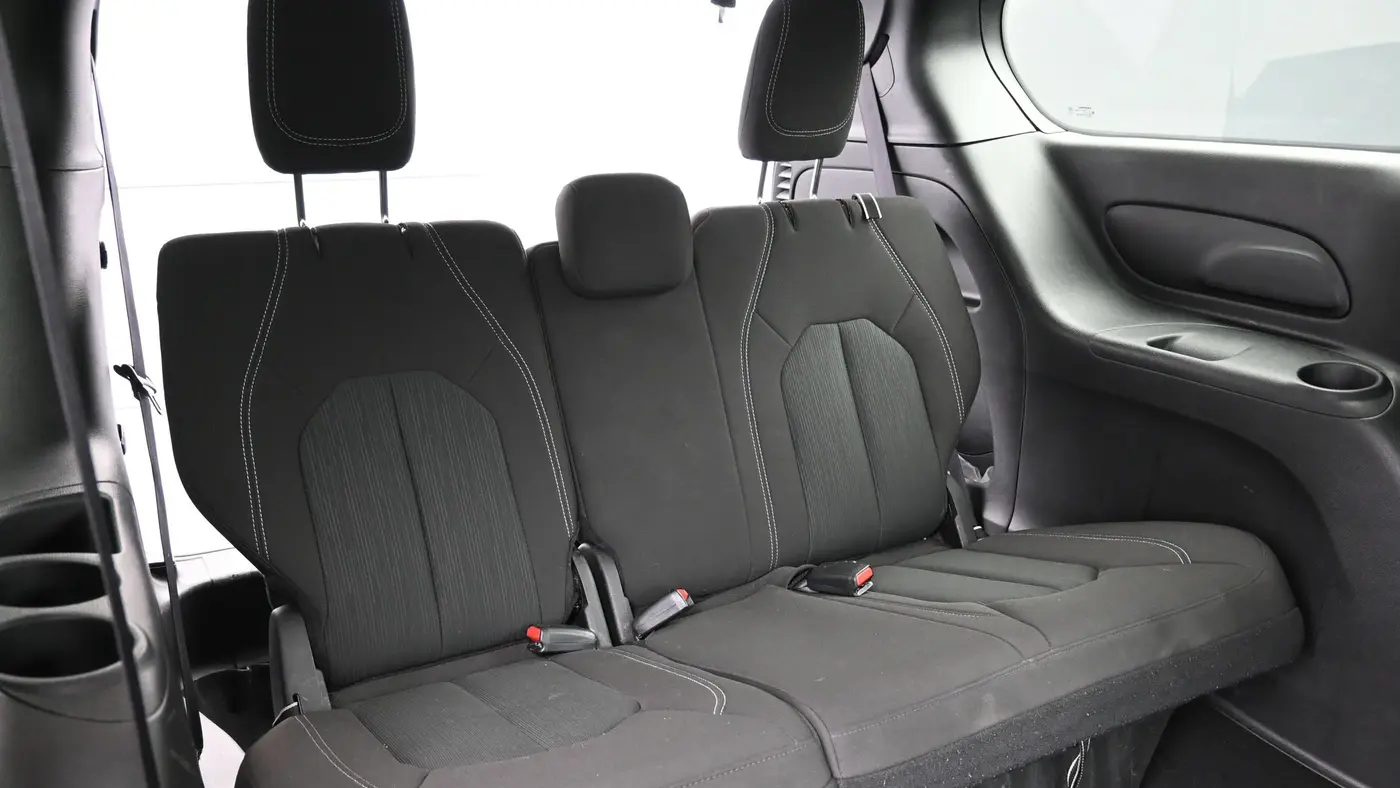 2023 Chrysler Pacifica Touring