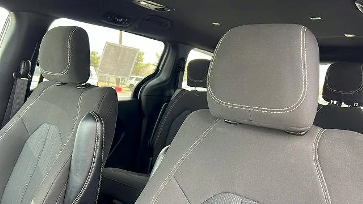 2023 Chrysler Pacifica Touring