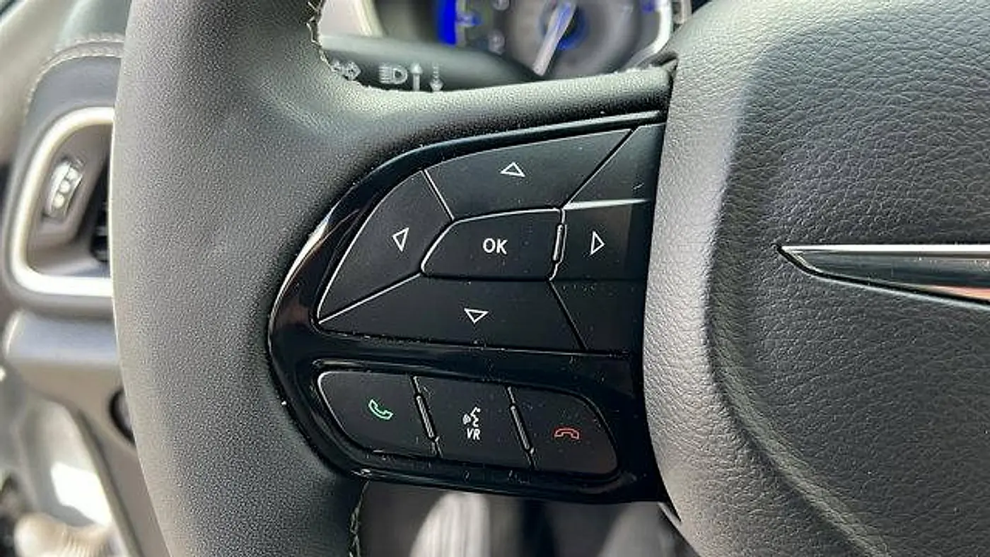2023 Chrysler Pacifica Touring