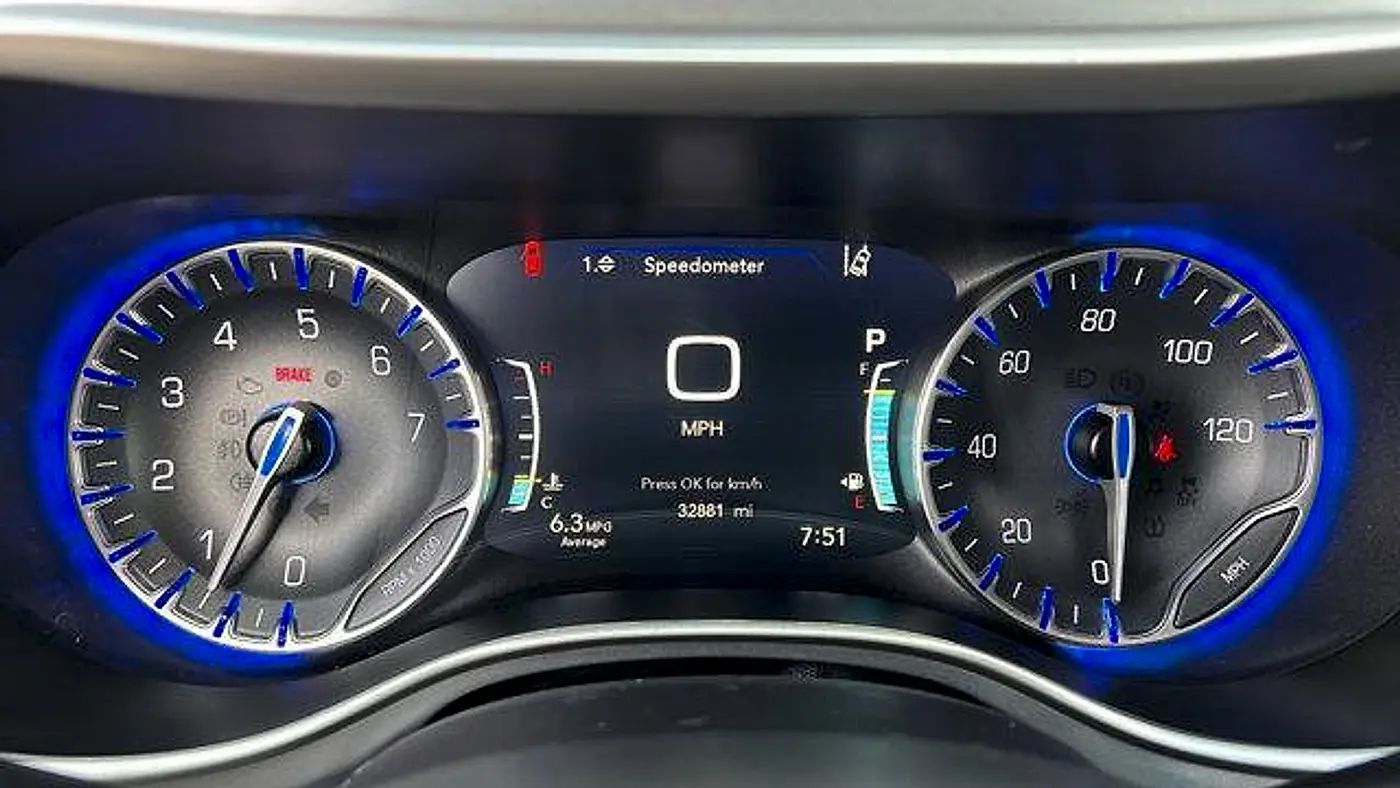 2023 Chrysler Pacifica Touring