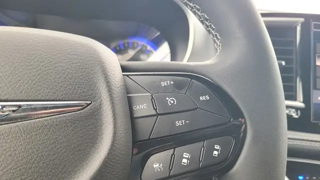2024 Chrysler Pacifica Touring